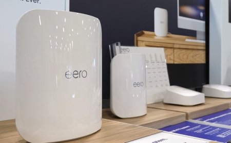 After banning foreign routers, FCC says existing ones can get updates until 2029
