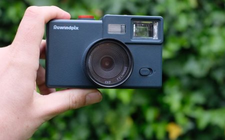 I'm an analog photography nut, and this cheap compact is as close as a digital camera has come to capturing the feel of shooting film