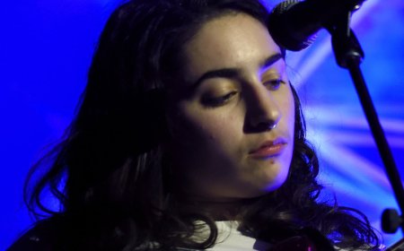 Aussie musician Georgia Maq divides fans with explicit video promoting her pub set: 'How utterly repulsive'