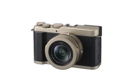 Panasonic Jumps Into the Compact Camera Game With the LUMIX L10