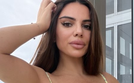 Superyacht stewardess reveals insane tips she received from billionaires at sea: Who was generous and who was surprisingly cheap