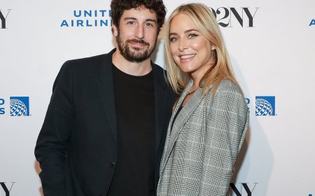 Jason Biggs' sudden 'change' that led to Jenny Mollen split: Insiders reveal explosive new details about his 'ego'... and the 'wedge' that drove them apart