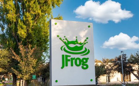 JFrog (FROG) Stock Soars 17% on Stellar Q1 Earnings and AI-Driven Cloud Growth
