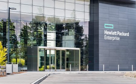 Hewlett Packard Enterprise (HPE) Stock Surges 80% Ahead of Tuesday’s Q2 Earnings