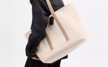 8 Comfy & Chic TSA-Friendly Travel Products for Memorial Day