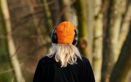An Experiment Put LLMs in Charge of Radio Stations. You’ll Never Guess How It Went