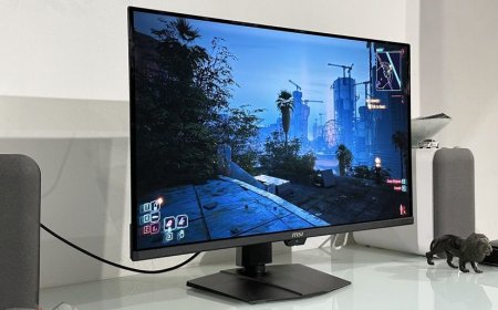 I gamed with MSI's new 4K QD-OLED monitor and it was the eye-popping HDR experience I've been waiting for