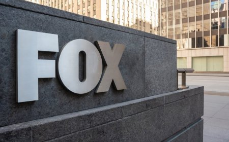 Fox Corporation (FOXA) Stock Surges 4.3% on Blowout Q1 Earnings Performance