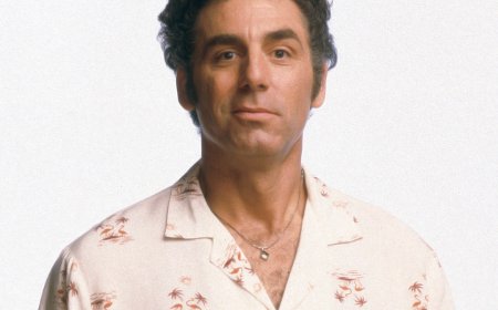 Seinfeld's Michael Richards, 76, Seen for First Time in 2 Years