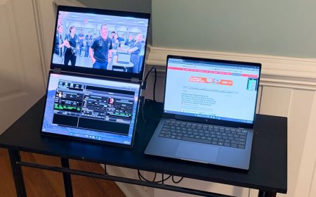 Asus ZenScreen Duo OLED (MQ149CD) Review: An impressive, book-style dual-screen portable monitor