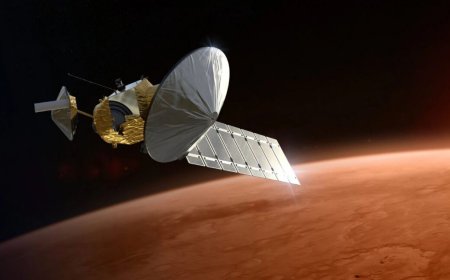 One Mars spacecraft, two senators, and a cloud of questions
