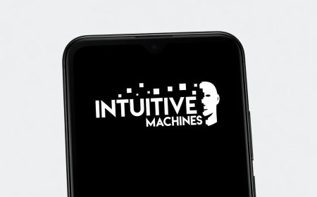 Intuitive Machines (LUNR) Stock Drops 3.66% Despite Record Backlog and Revenue Growth