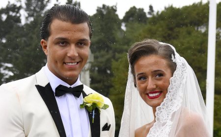 Peter Andre secretly flies to the Isle of Man to sing at Venezuela Fury's lavish nuptials