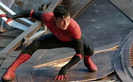 Tom Holland Is Looking Forward to ‘Setting Up the Next Chapter’ For a New ‘Spider-Man’ Star: ‘I Could Do What Downey Did For Me’