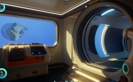 Subnautica 2's first update will add a sprint button, because players are building their bases too big: "they might want to go a little bit faster"