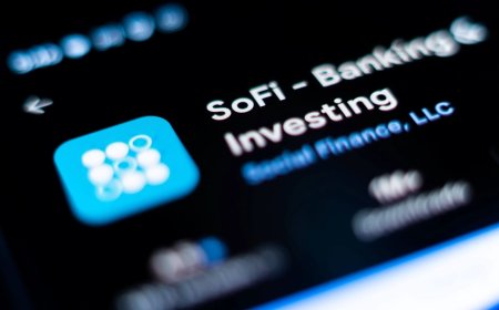 SoFi (SOFI) CEO Doubles Down With $250K Stock Purchase Amid 40% Decline