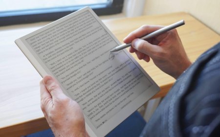 This E ink tablet is the best annotator I've tested - but there's a steep learning curve