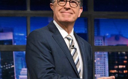 How Stephen Colbert Said Goodbye During The Late Show's Last Episode