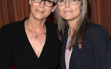 Jamie Lee Curtis’ Sister Kelly Curtis Dead at 69