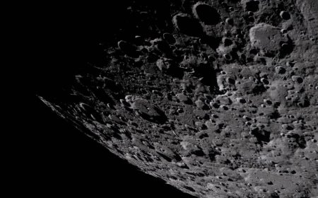 NASA takes steps toward building Moon Base, including discussing a "perimeter"
