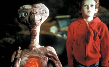 A New Book Chronicles the Birth of ‘E.T.’