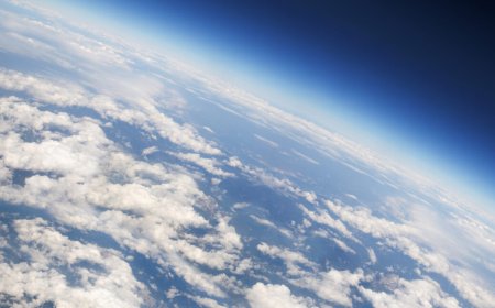 Want an oxygen-rich atmosphere? Stuff oxygen’s friends in the mantle.