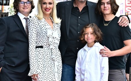 Inside Blake Shelton's Close Bond With Gwen Stefani's Kids