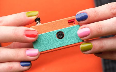Photographers Can Build Their Very Own Keychain Camera at Home