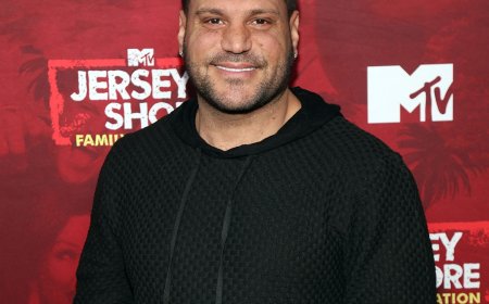 Jersey Shore’s Ronnie Ortiz-Magro Hints at Personal Struggles in Posts