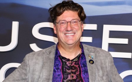Randy Pitchford says Gearbox has a firm no-AI policy after posting an AI-generated image of an AI working at Gearbox