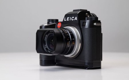 Helium Brings its Camera Grip Expertise to the Leica SL3 System