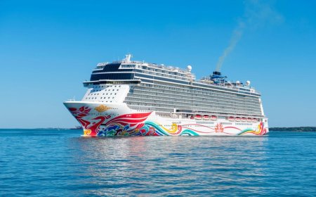 Norwegian Cruise Line (NCLH) Stock Plunges 6% After Slashing 2026 Earnings Forecast