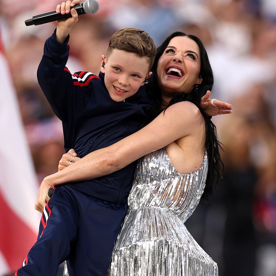 Katy Perry Dazzles During World Cup Opening Ceremony Performance