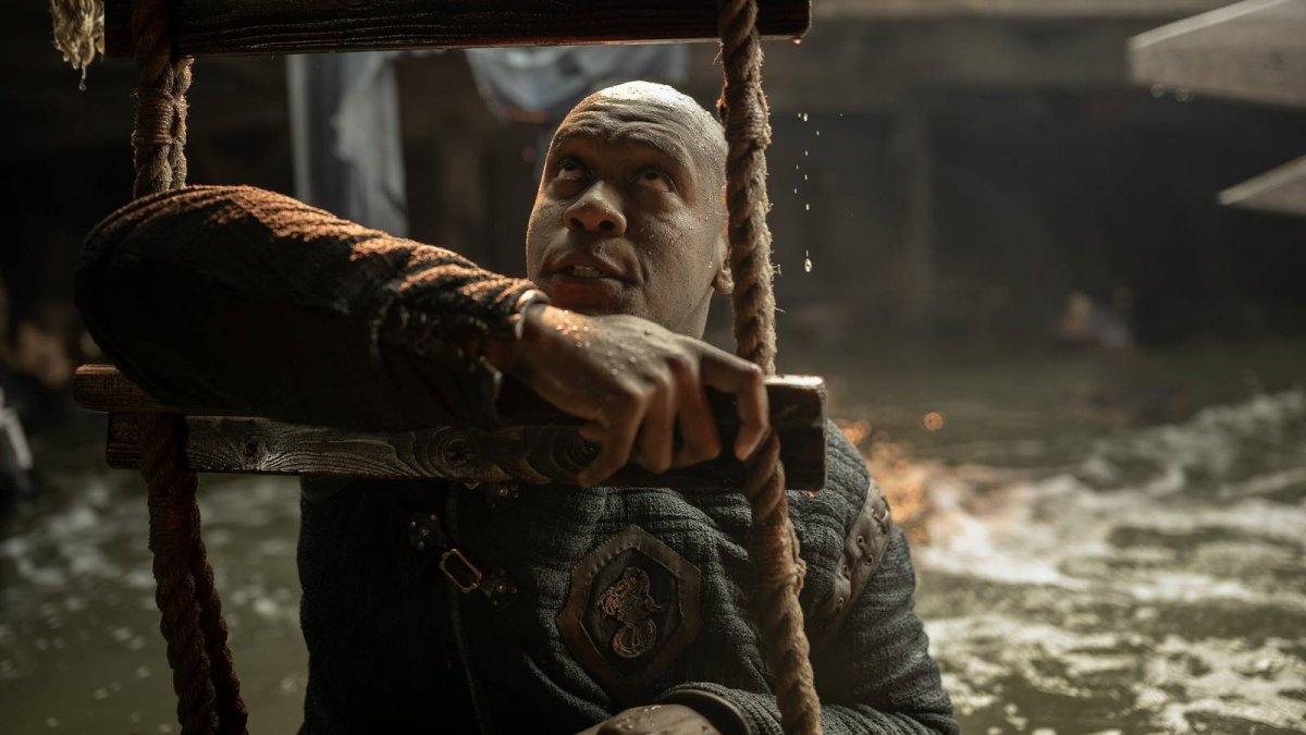 Abubakar Salim channels Kratos from God of War in House of the Dragon