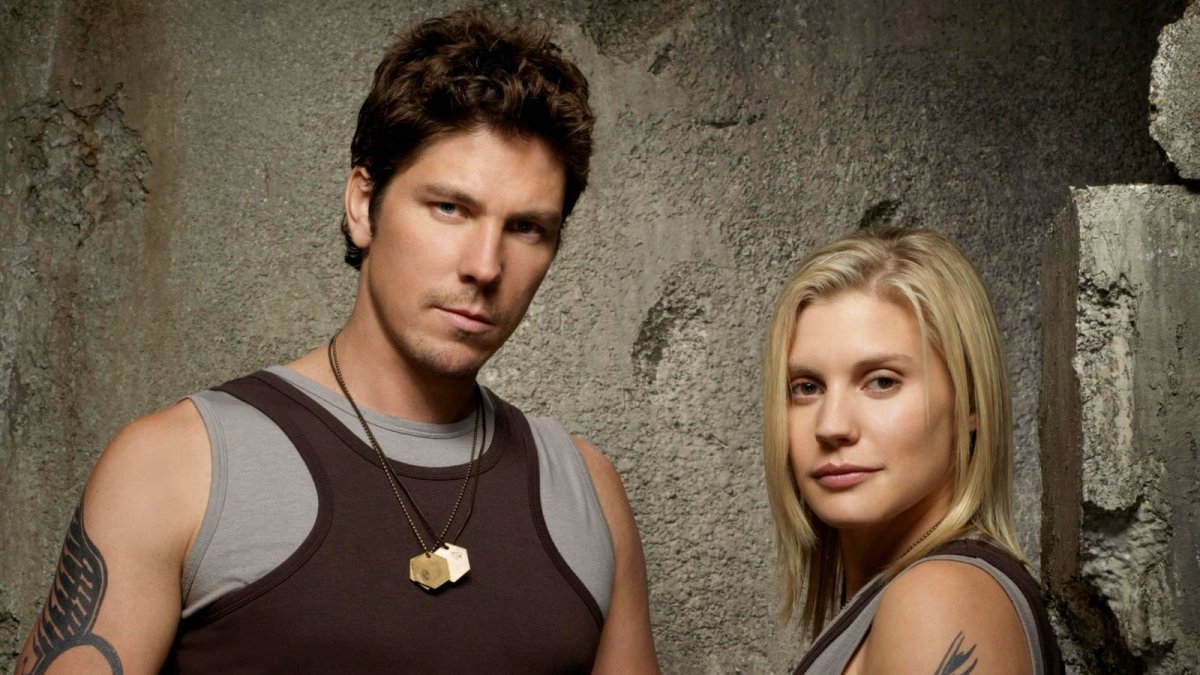 Battlestar Galactica Meets The 100 In Syfy's 3-Part Space Opera Returning Next Month