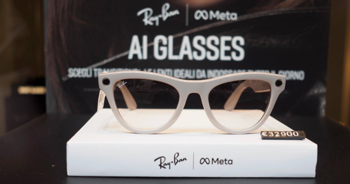 Smart Glasses in Pennsylvania May Soon Legally Require a Visible Recording Light