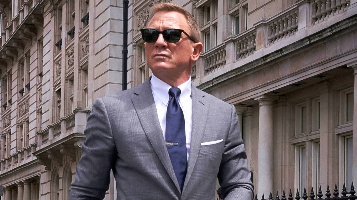 New James Bond Officially Confirmed, But Fans Aren't Happy