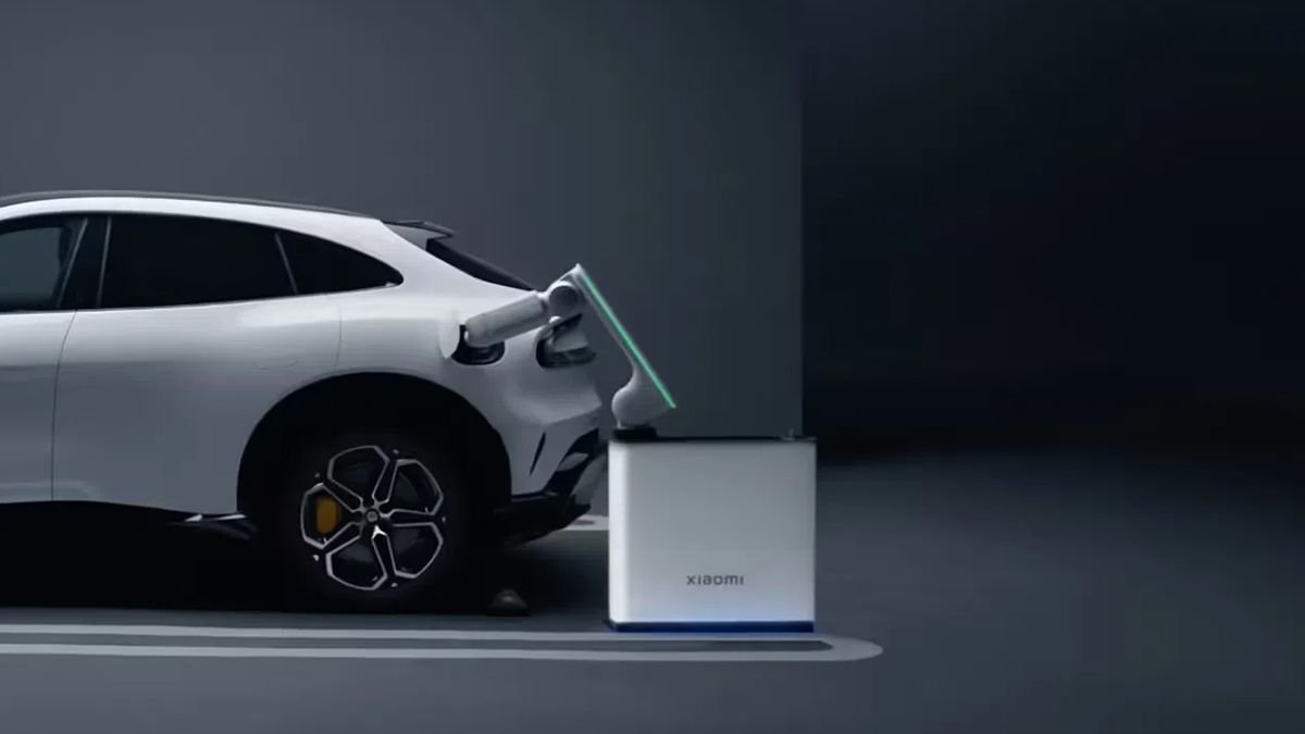 Xiaomi unveiled an EV feature that Tesla promised back in 2014… but it could make charging a lot easier