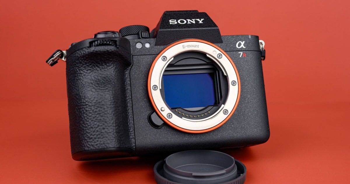 The Sony a7R VI Has the Best Dynamic Range of Any Full-Frame Camera