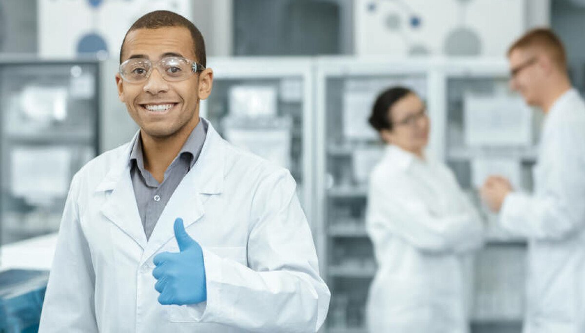 UK boffin bait lands 18 international researchers