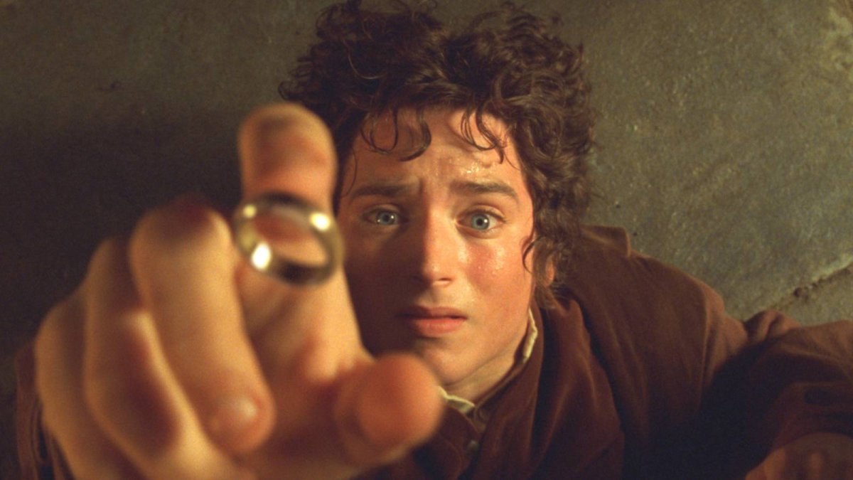 Apple TV's New Cyberpunk Show Will Be The Lord Of The Rings Of Sci-Fi