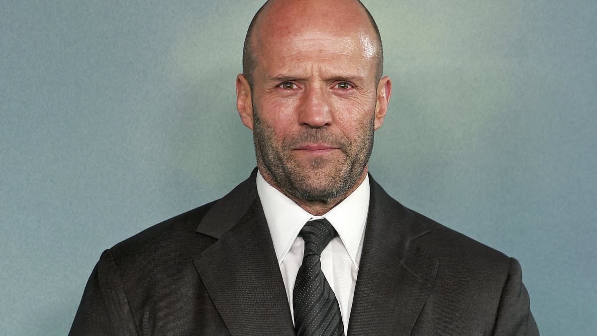 Glamour model reveals awkward encounter with Jason Statham on the set of The Bank Job: 'I just ran upstairs'