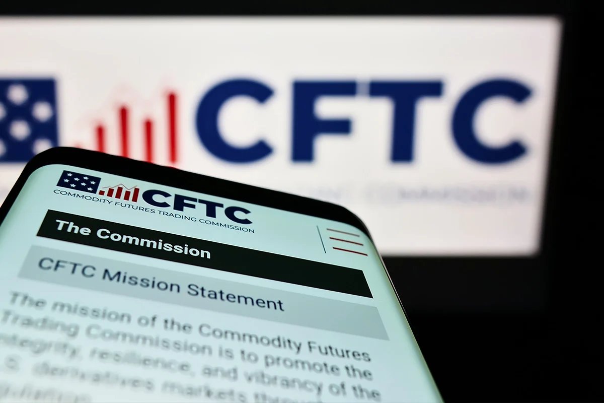 Warren Warns Weakened CFTC Risks Crypto Oversight Gaps