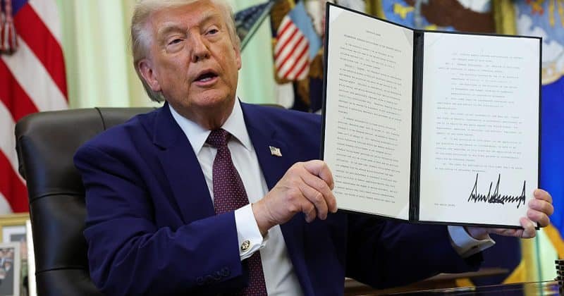 Judge urges Trump administration to drop $166B tariff appeal