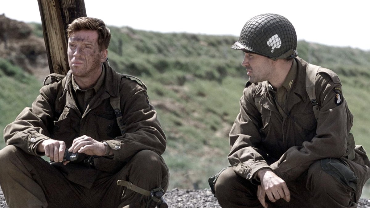 Tom Hanks' Acclaimed WWII Drama Is Quietly Dominating Apple's TV Charts