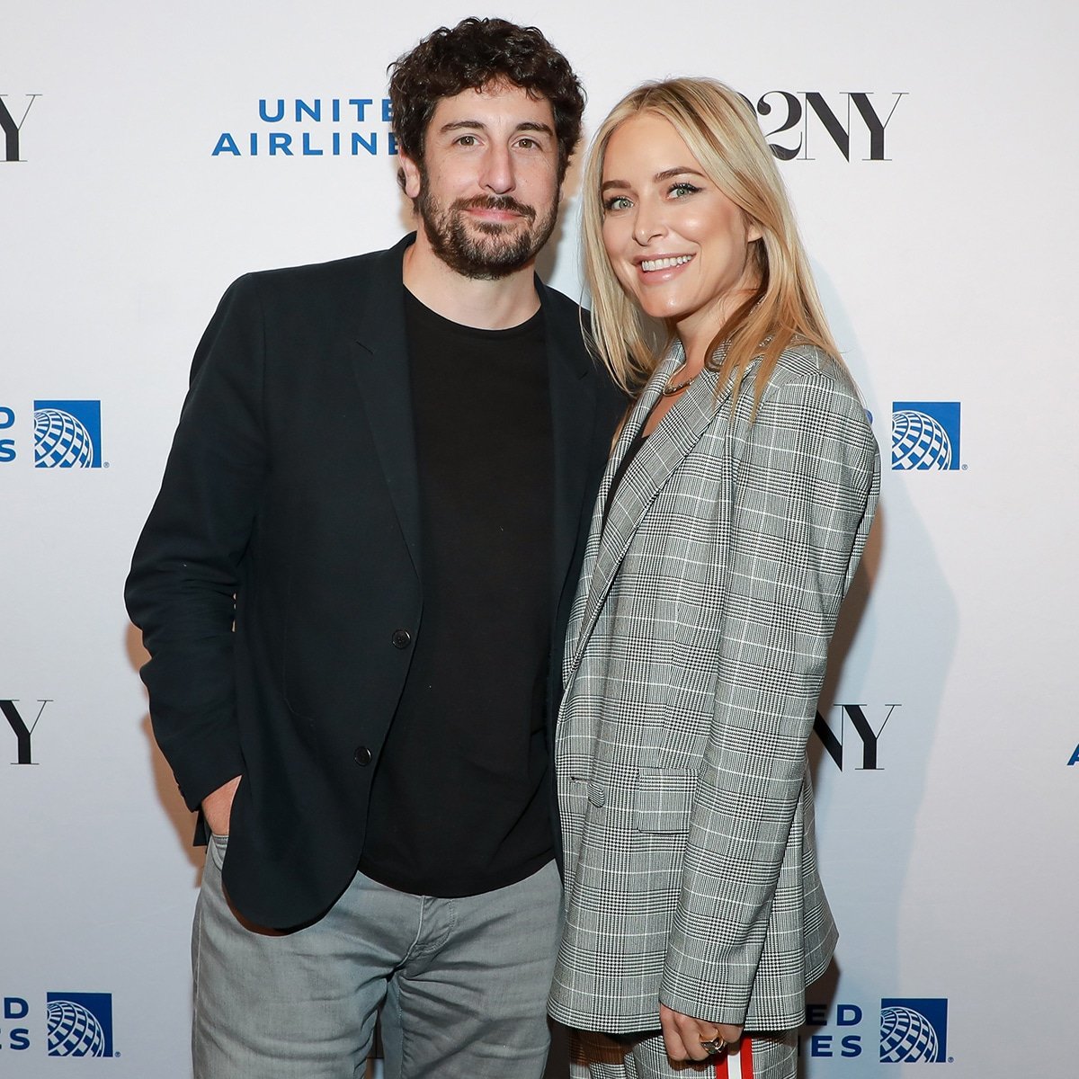 Jenny Mollen Calls Relationship With Ex Jason Biggs “Still Romantic”