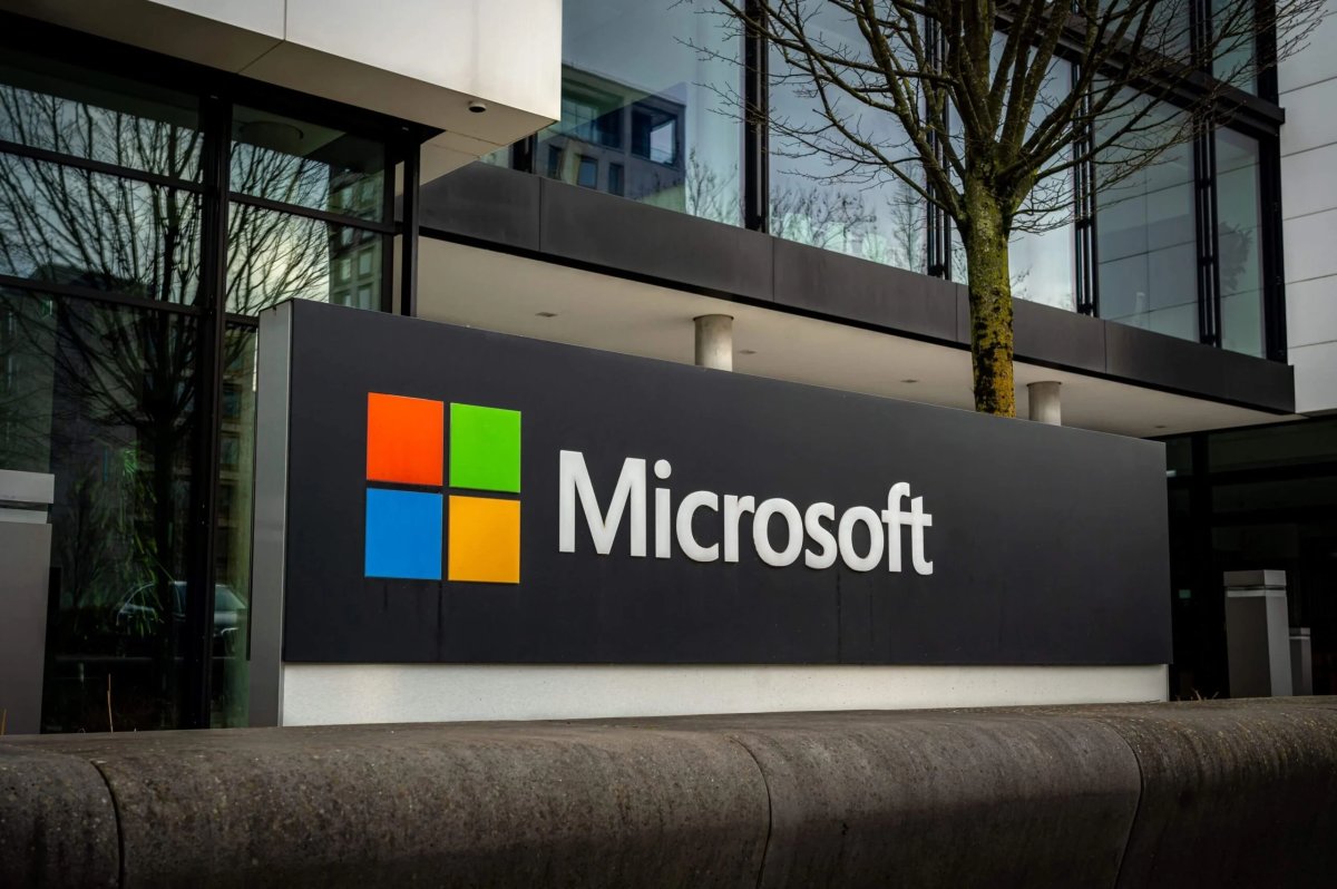Michael Burry Makes Bold Long-Term Bet on Microsoft (MSFT) Stock with 2028 Options