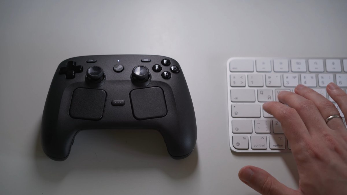 New web app can make Valve's Steam Controller drift across your desk like an RC car — web app drives the gamepad using its rumble motors