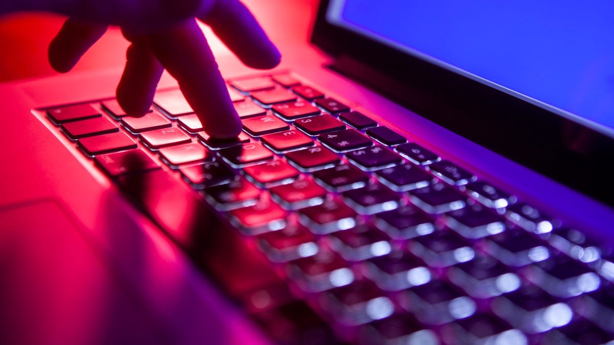 10 signs that someone is monitoring or accessing your accounts - how to stop them