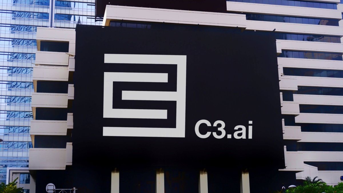 C3.ai (AI) Stock Rallies Despite Massive Revenue Drop in Latest Quarterly Report